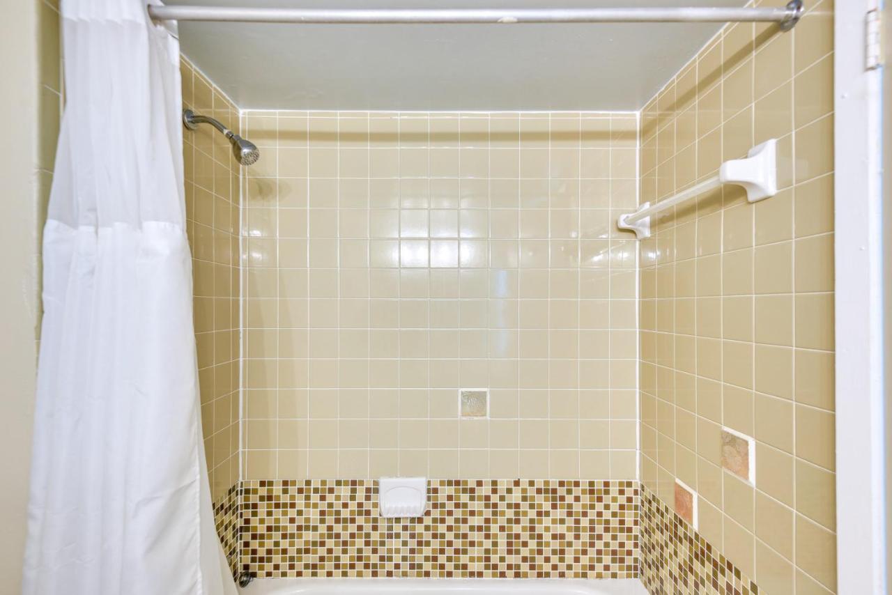 Updated Daytona Beach Oceanfront Studio! エクステリア 写真